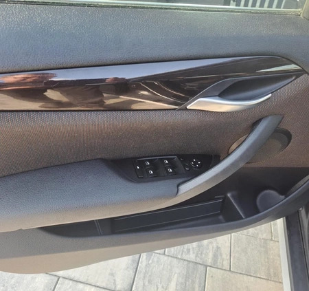 BMW X1 cena 46900 przebieg: 190000, rok produkcji 2014 z Pleszew małe 46